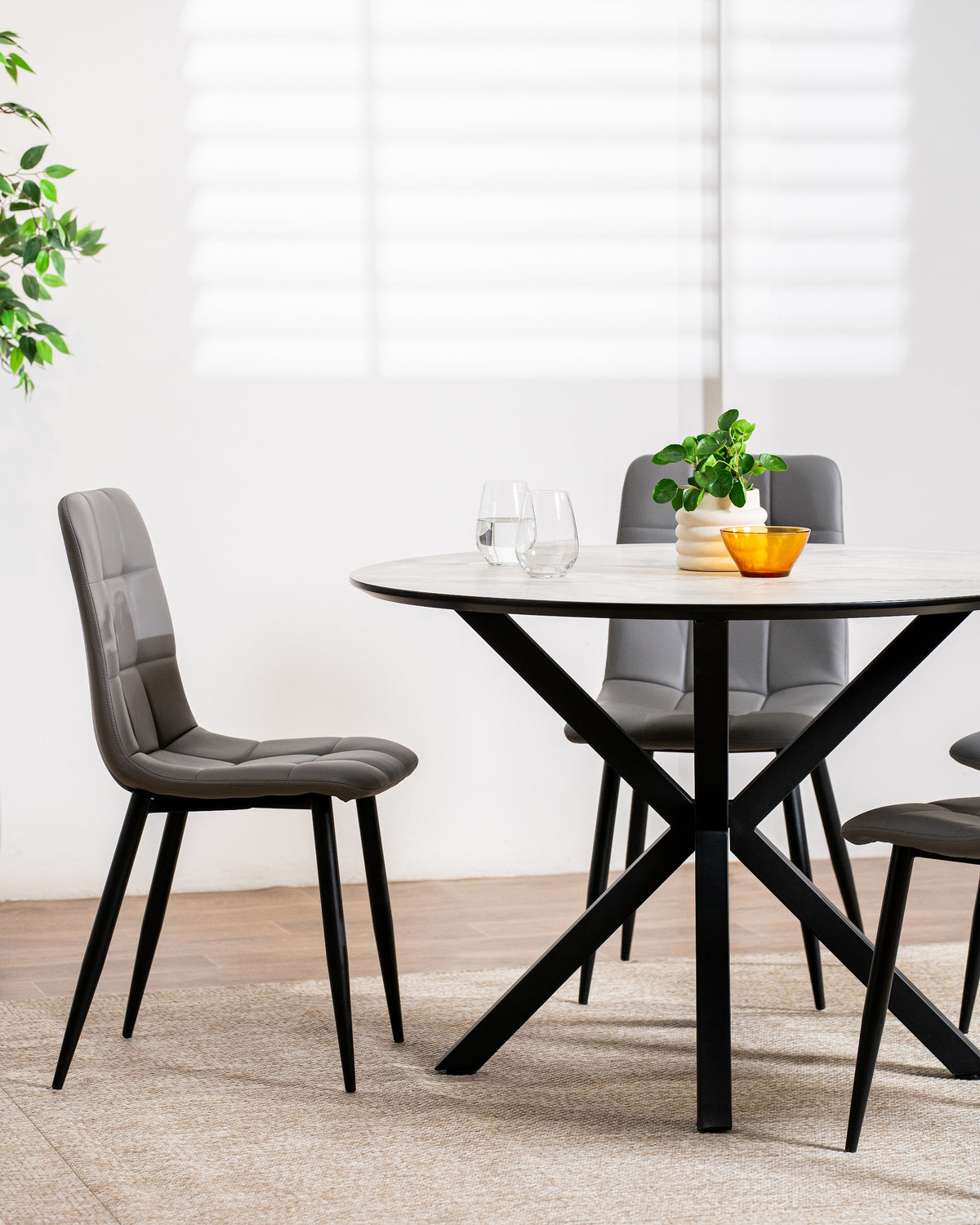 Villa Dining Table Grey Cloud - image 17