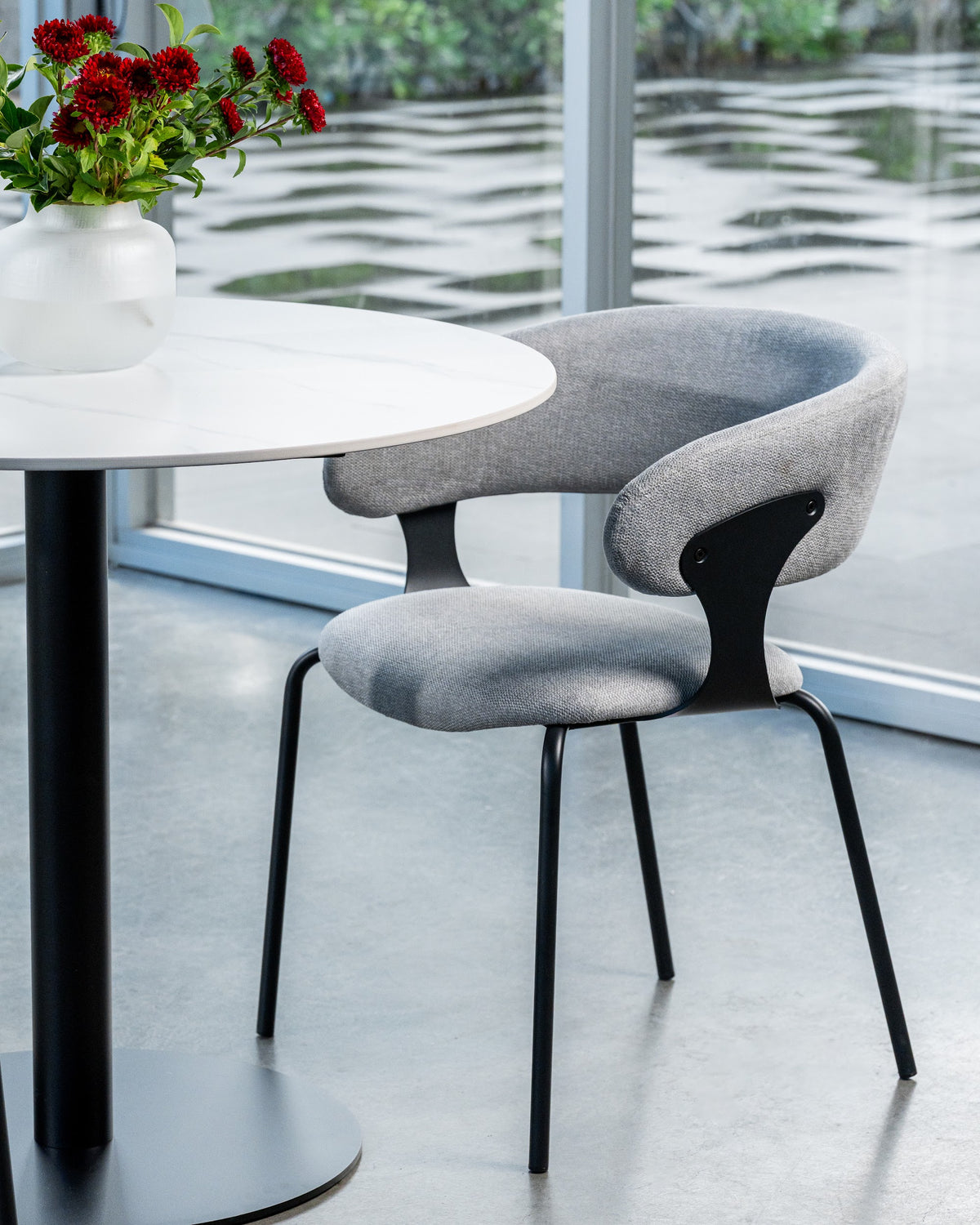 Strato Dining Table White Sevella - image 19