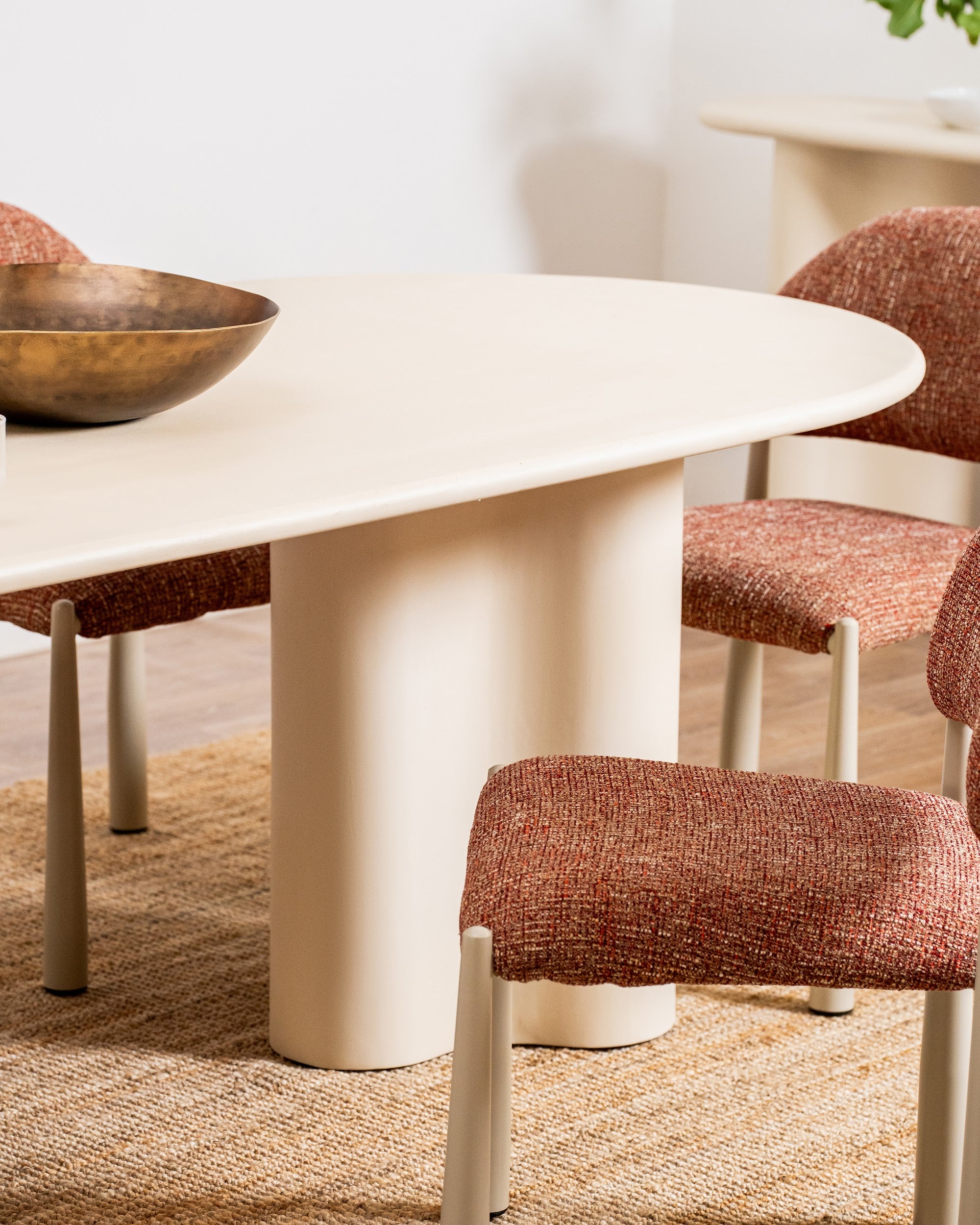 Coastal Dining Table Pebble - image 13