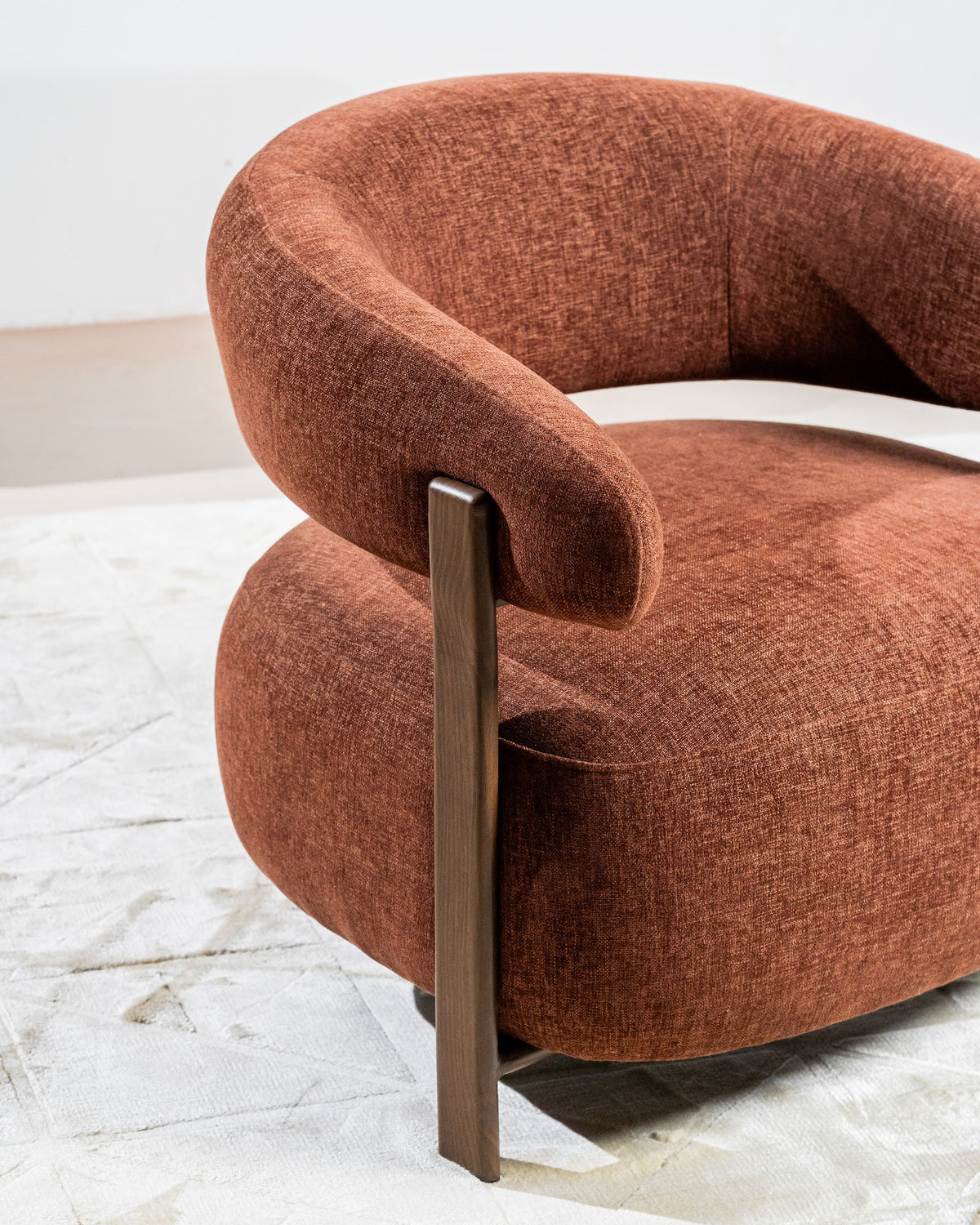 Hampton Occasional Chair Rust - image 7