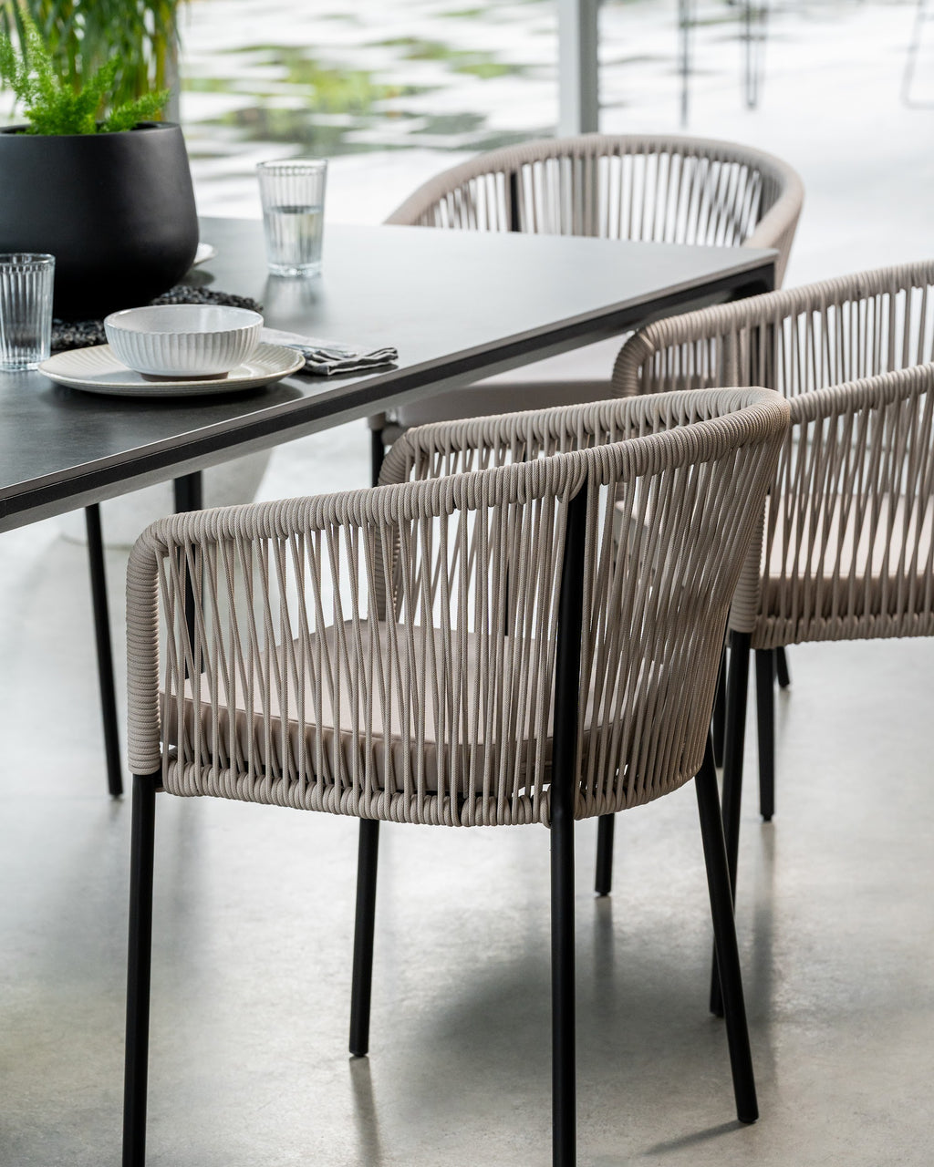 Magnate Dining Table Grey Stone Ceramic - image 34
