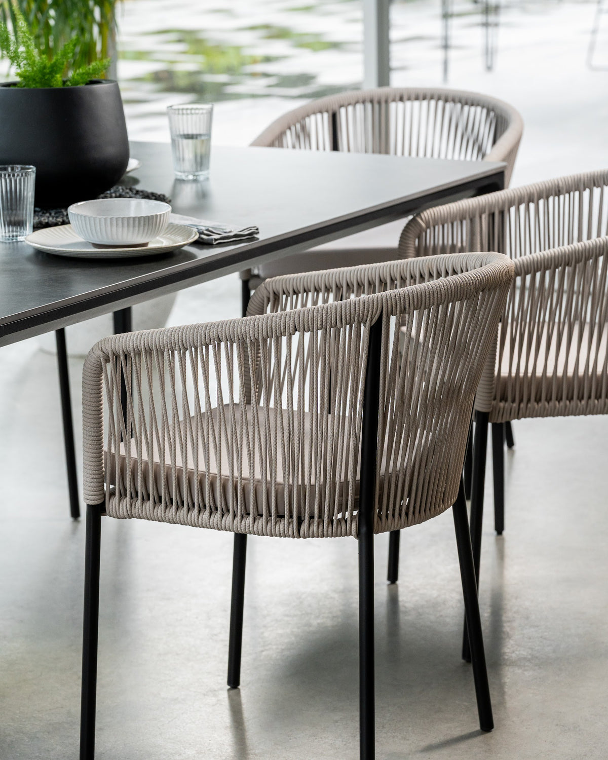 Magnate Dining Table Grey Stone Ceramic - image 34