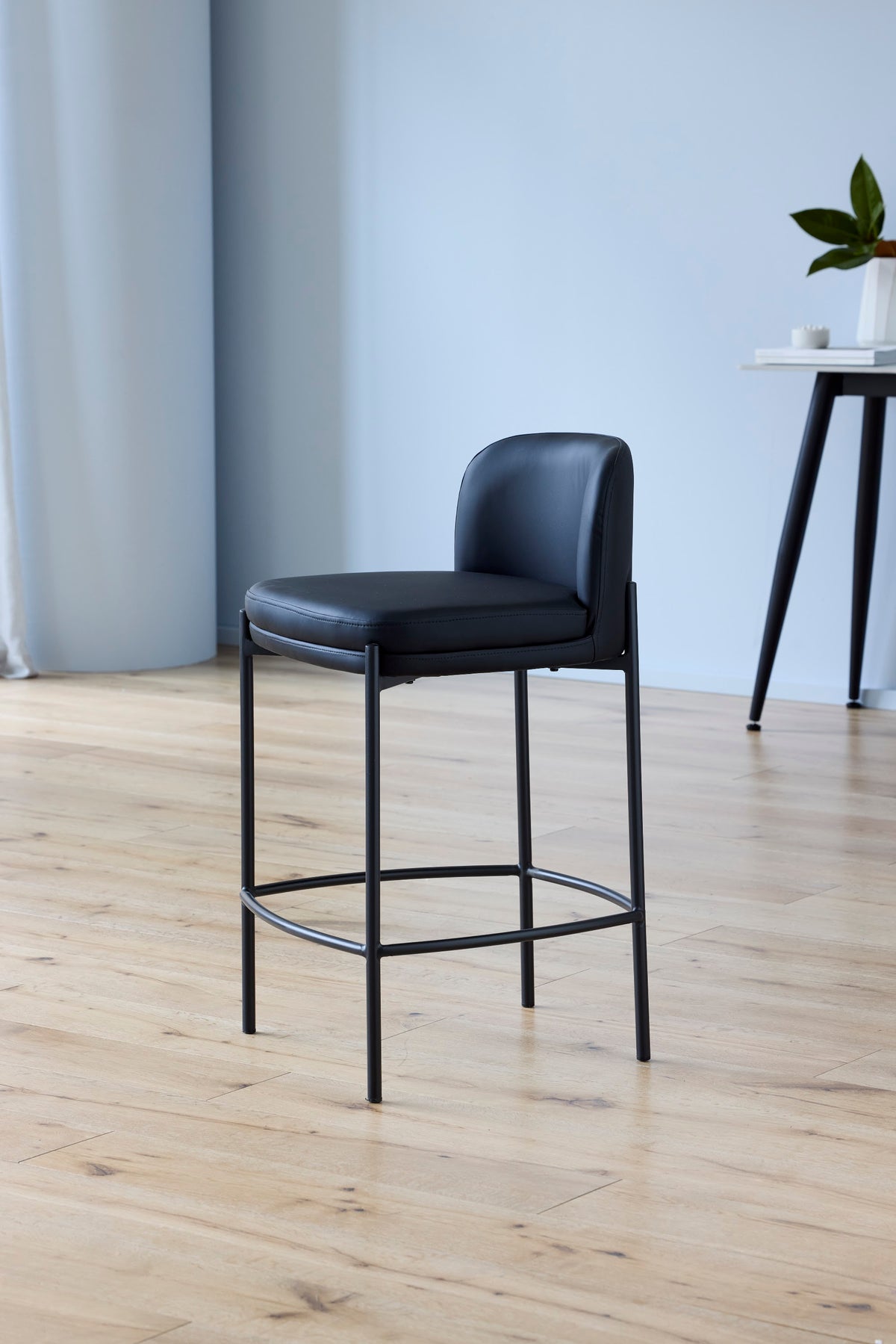 Moritz Bar Stool Black - image 9