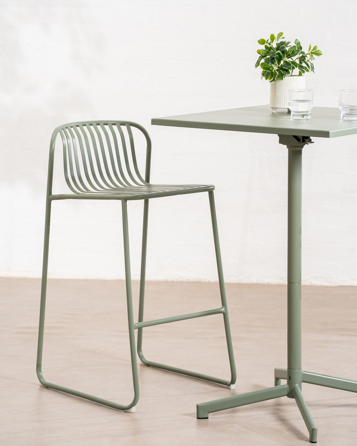 Swiss Bar Table Thyme Green - image 4