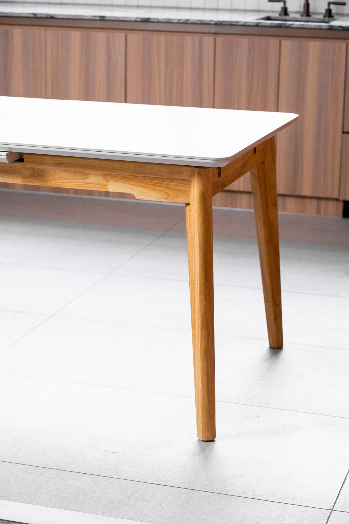 Denmark Extension Dining Table Snow White - image 4