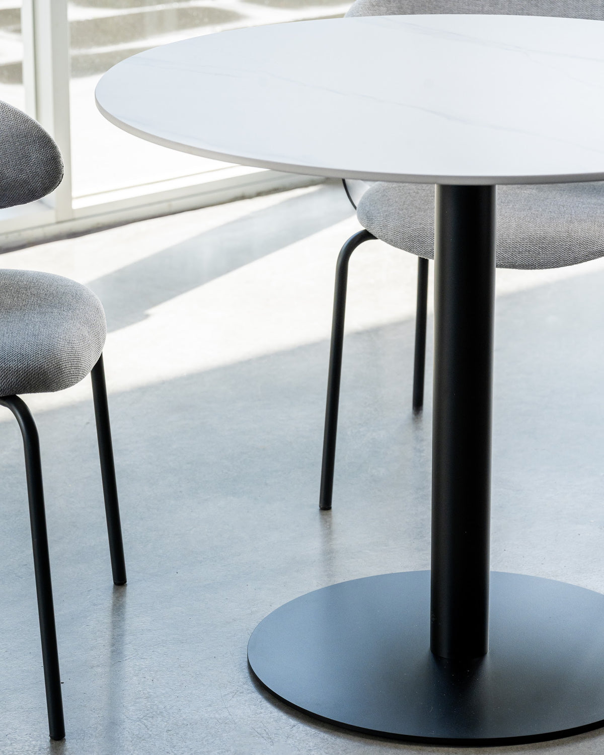 Strato Dining Table White Sevella - image 12