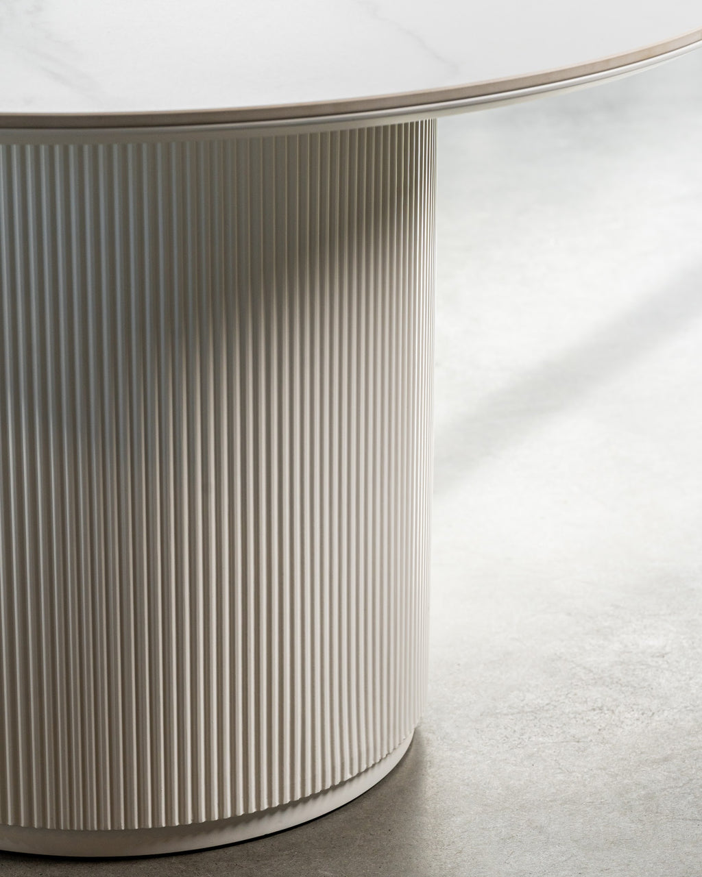 Windsor Dining Table Snow White Ceramic - image 14