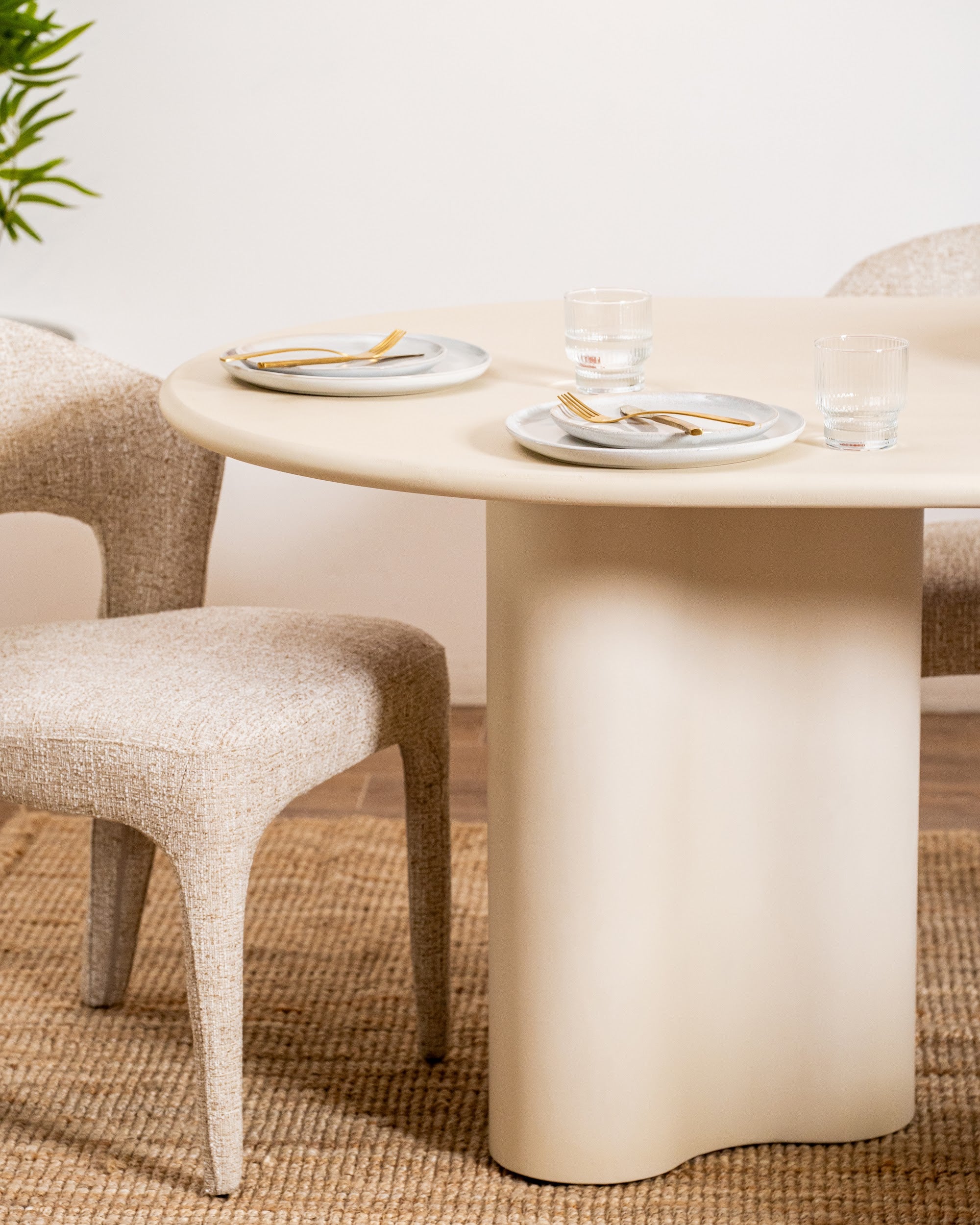 Coastal Dining Table Pebble - image 26