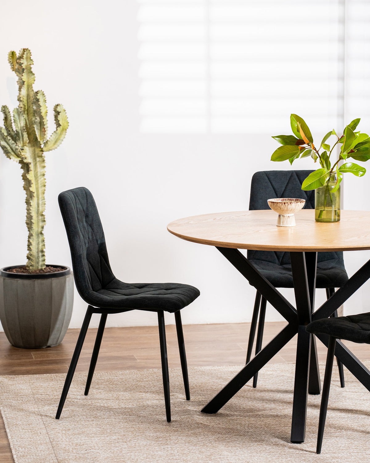 Villa Dining Table Natural Ash - image 18