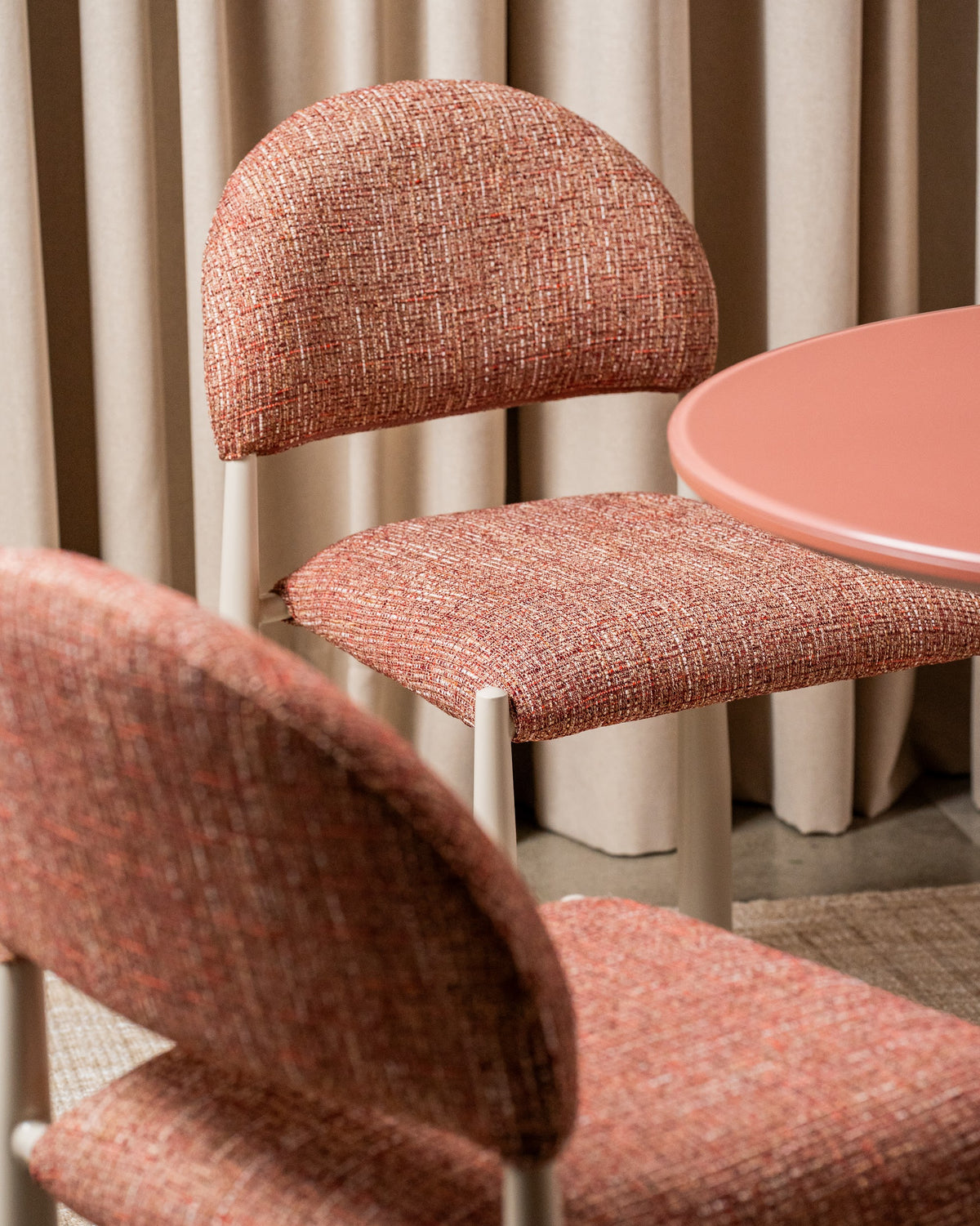 Positano Dining Table Matte Dusty Rose - image 15