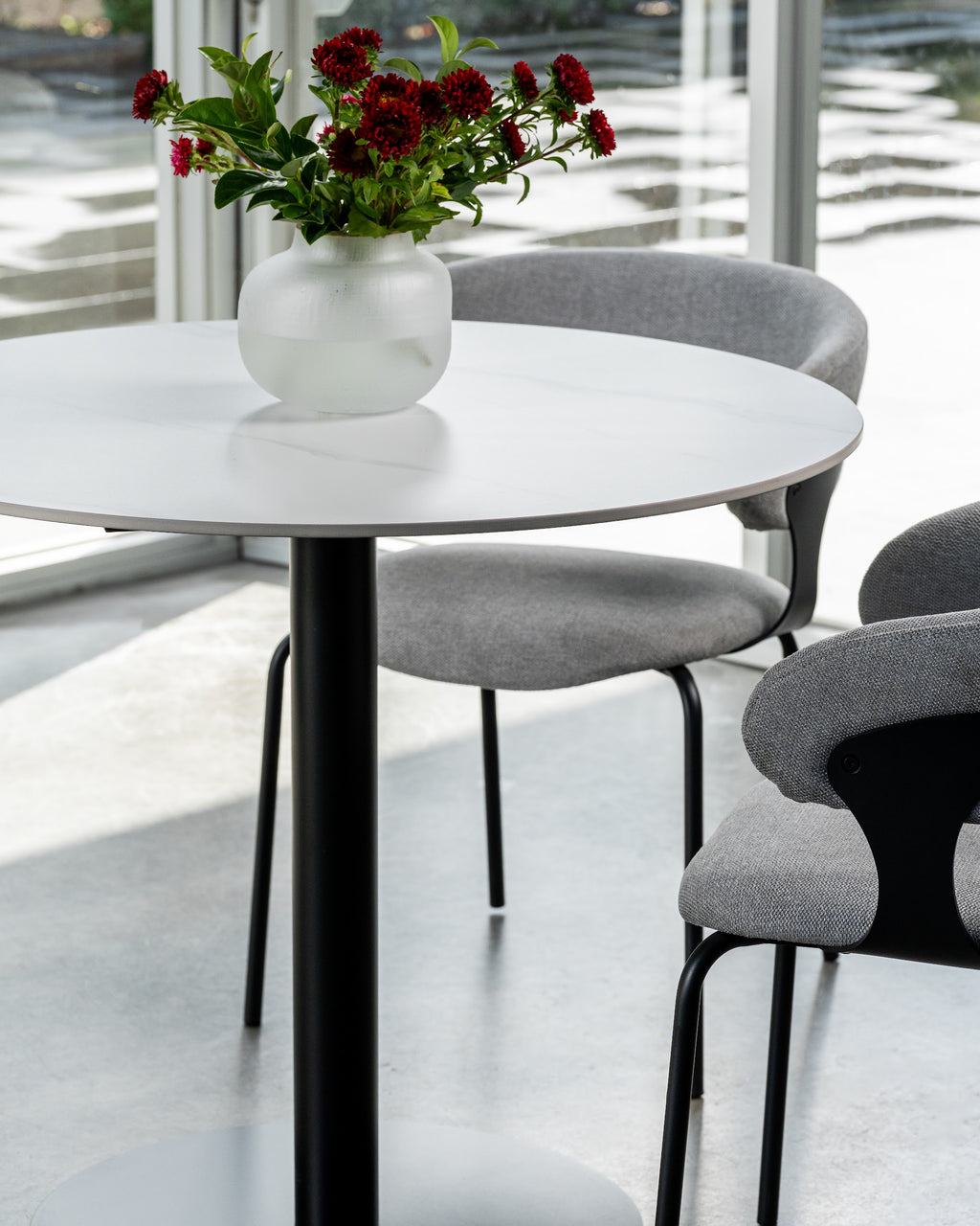 Strato Dining Table White Sevella - image 17