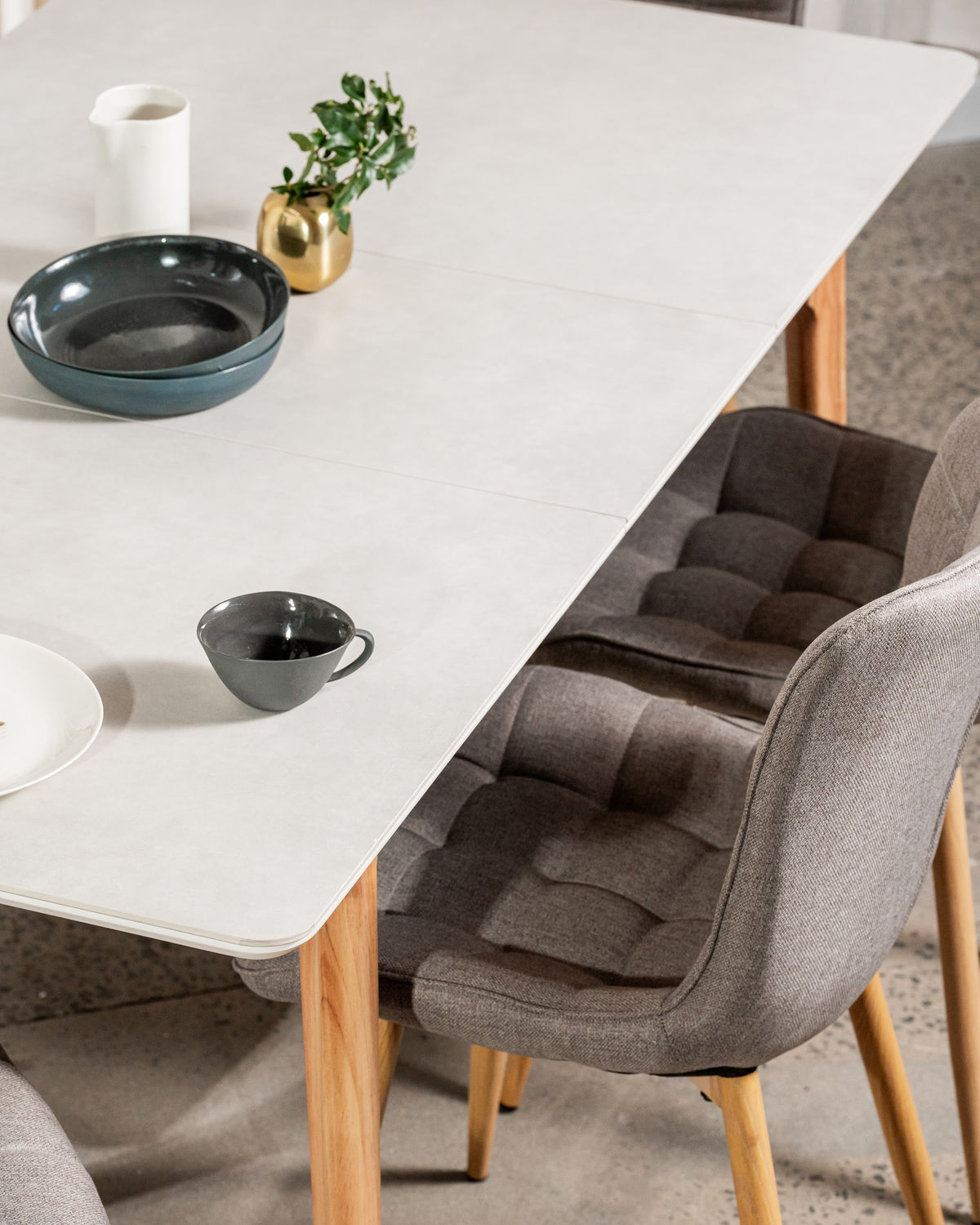 Norway Extension Dining Table Light Grey Ceramic - image 7