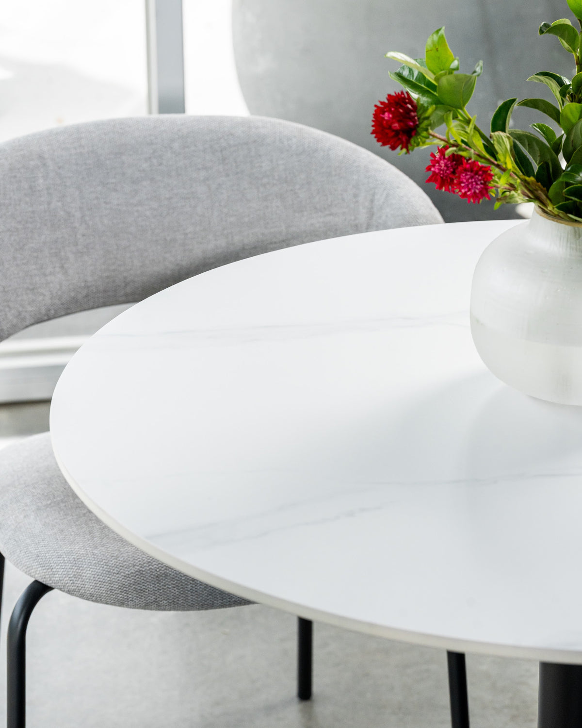 Strato Dining Table White Sevella - image 15