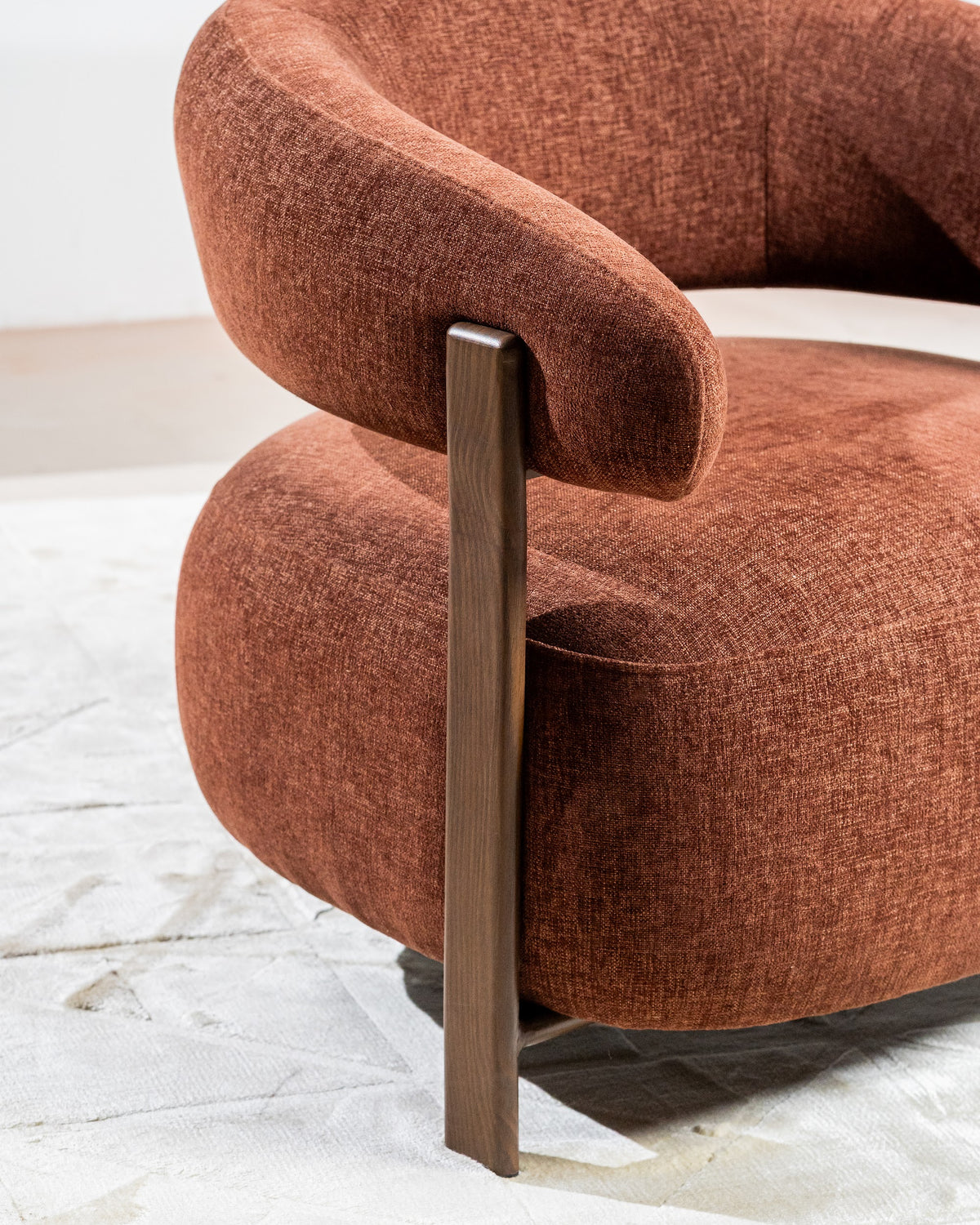Hampton Occasional Chair Rust - image 6