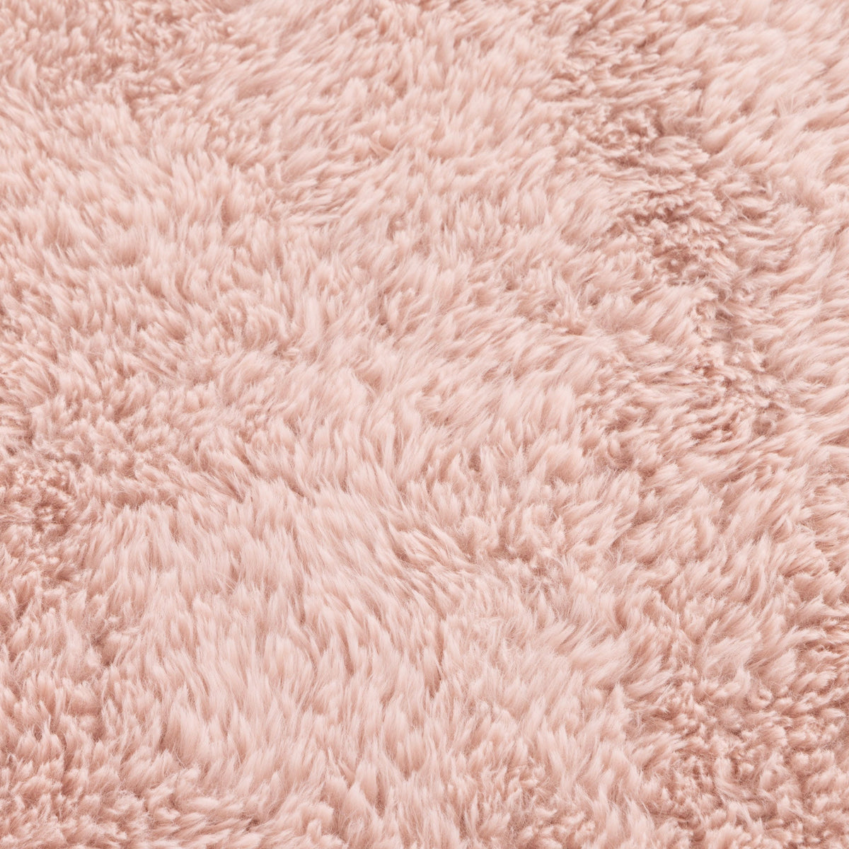 Lyla Machine Washable Shaggy Blush Rug