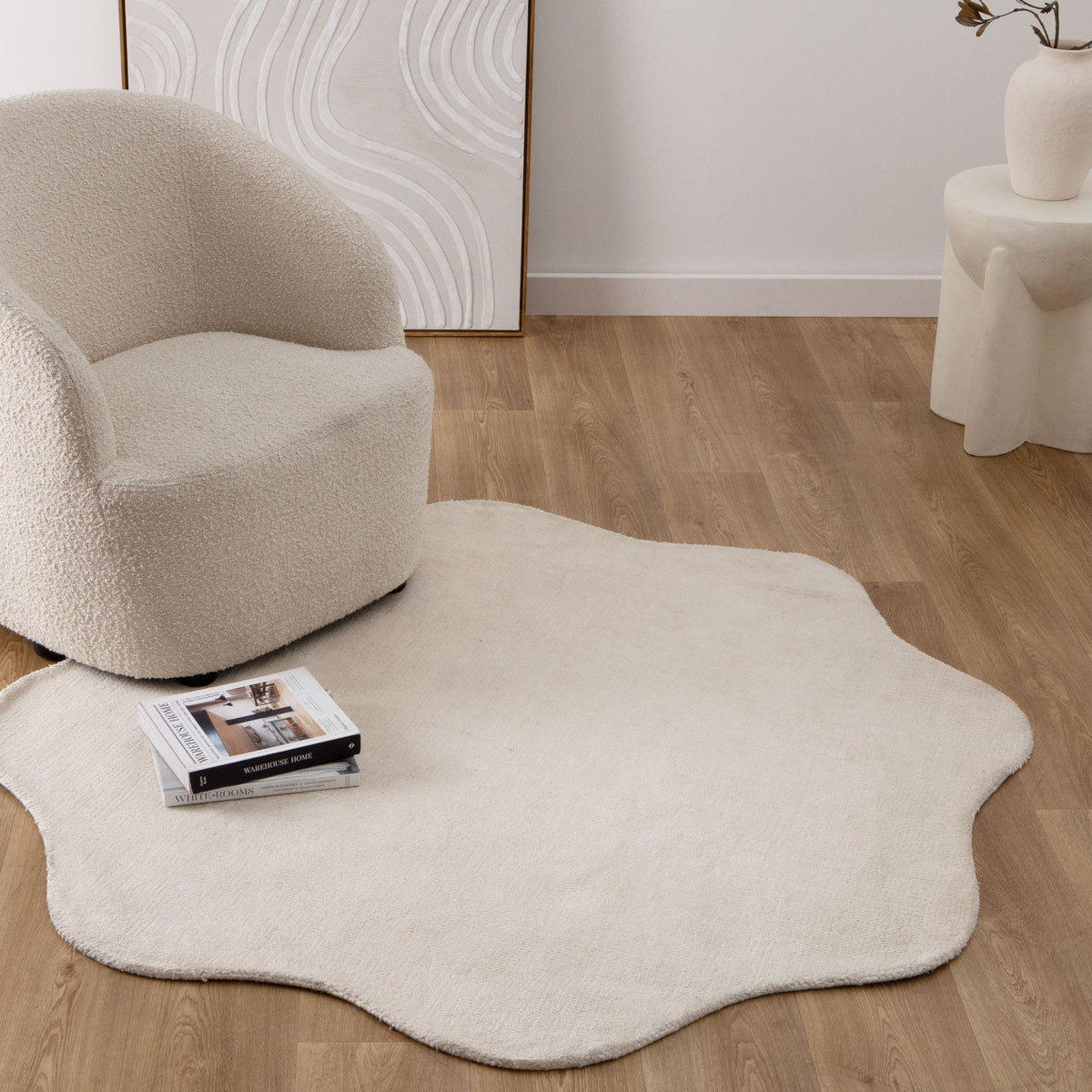 Ollie Scalloped Irregular Round Rug Ivory