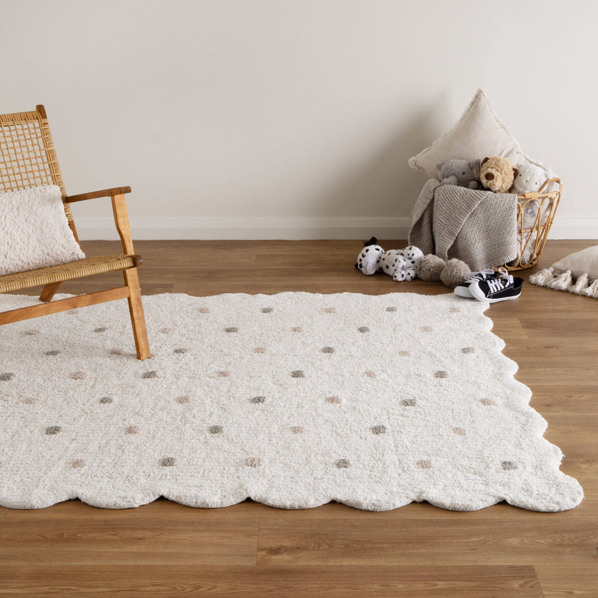 Mellow Rectangle Scalloped Kids Rug White & Multi: New Arrival